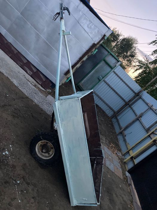 Прицеп на Авто срочно .