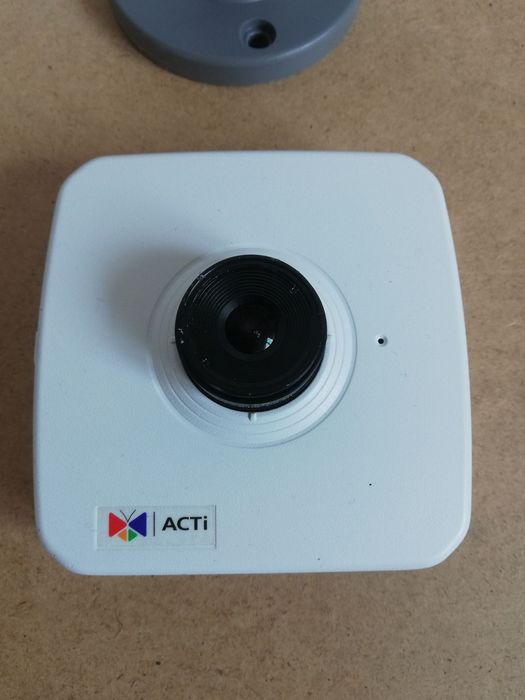 Камера Acti E12A 3mpx cube with basic WDR