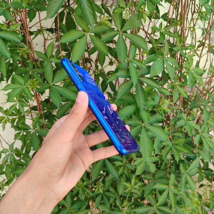 Redmi Note 8 64/4 Gb aybi yoq srochni