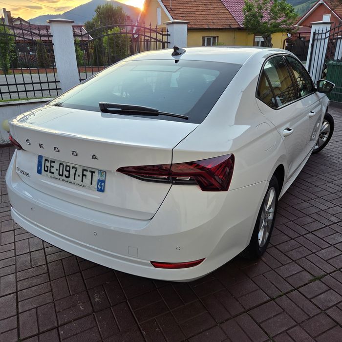 SKODA Octavia 2022 — imagine 4
