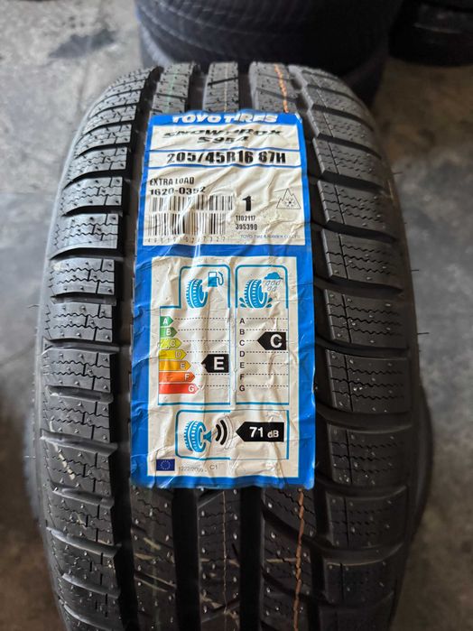 Toyo 205/45 R16 87H M+S Iarna NOI