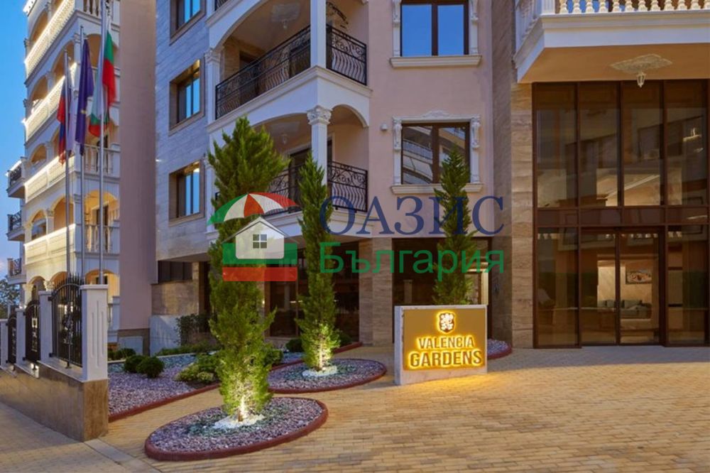 Четиристаен апартамент на първа линия комплекс Valencia Gardens, 325.78 кв.м., Несебър, България, 716 716 евро