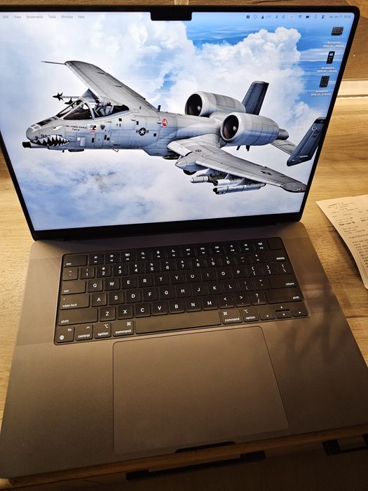 НОВ! Macbook Pro 16" M3 PRO Space Grey