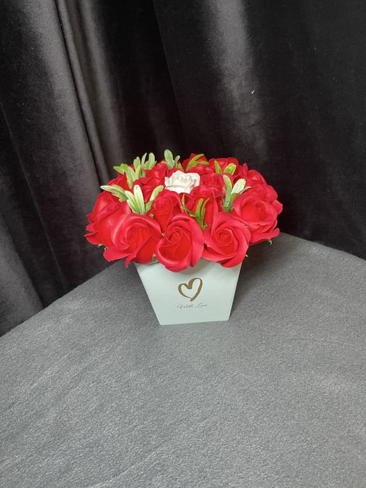 Aranjamemte florale trandafiri din sapun