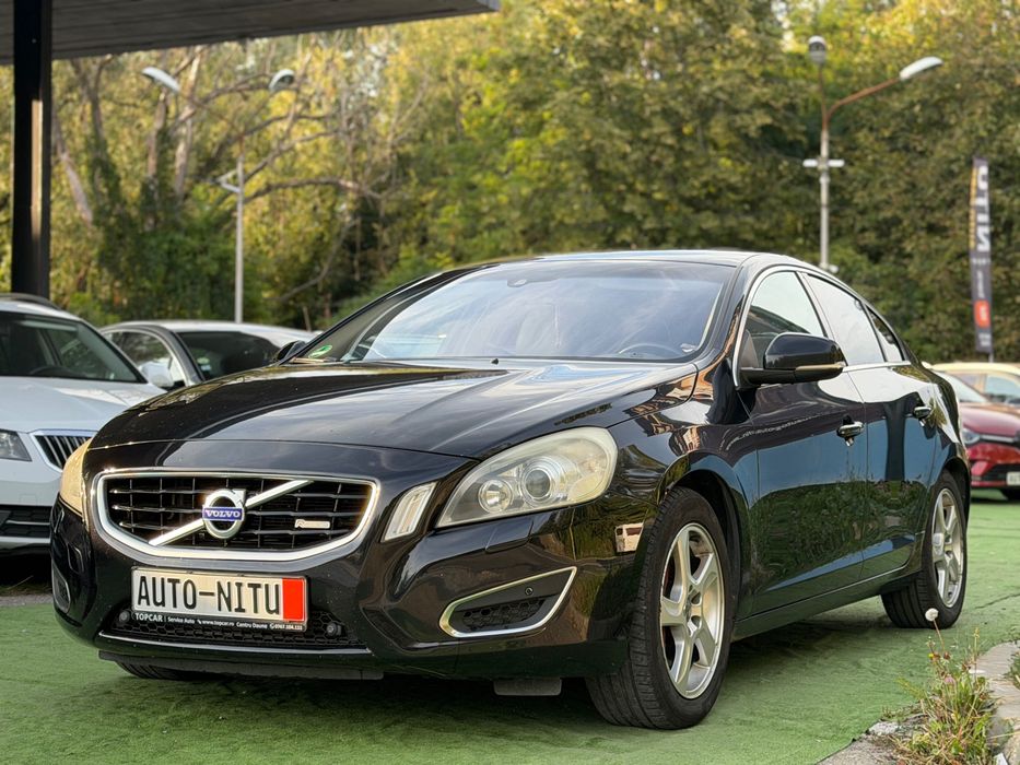 Volvo S60 și în rate
