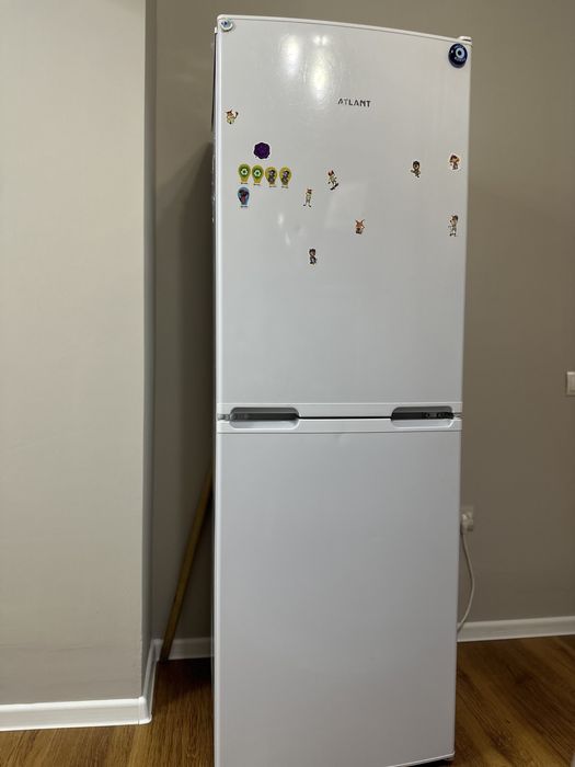 Срочно продаю холодильник