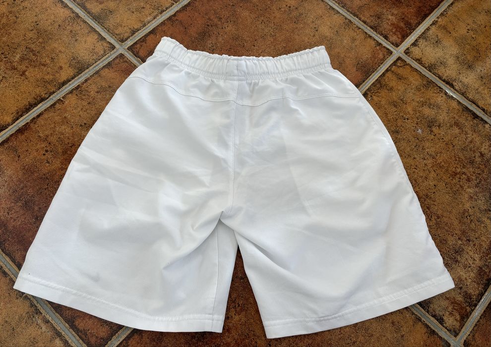 Nike pantaloni scurti copii 8-10 ani