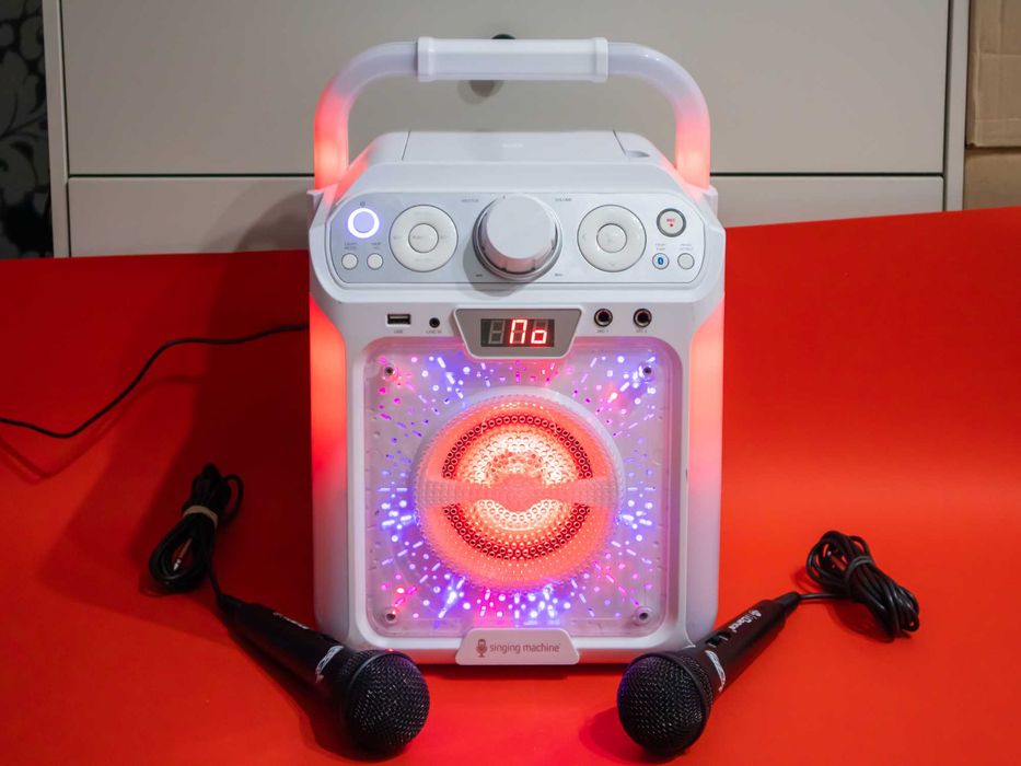 Singing Machine Groove караоке система Bluetooth LED светлини RCA