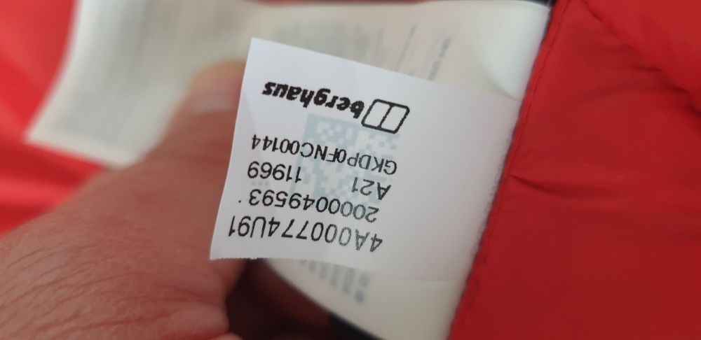 Berghaus Hydro Down 600 Pertex Quantum  M ОРИГИНАЛ Мъжко Зимно пух Яке