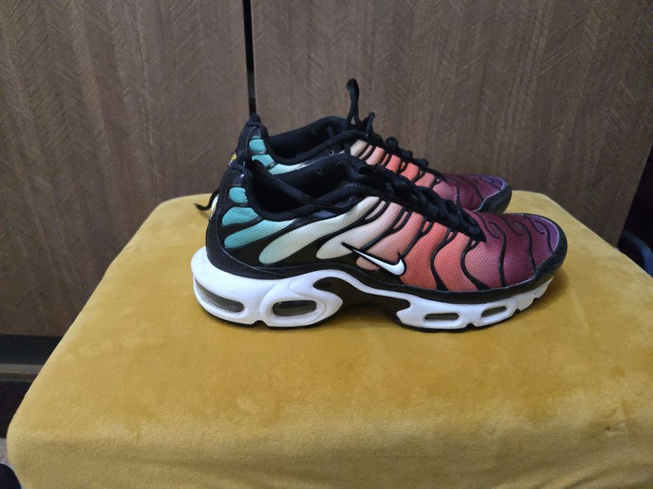 Маратонки обувки 38-40