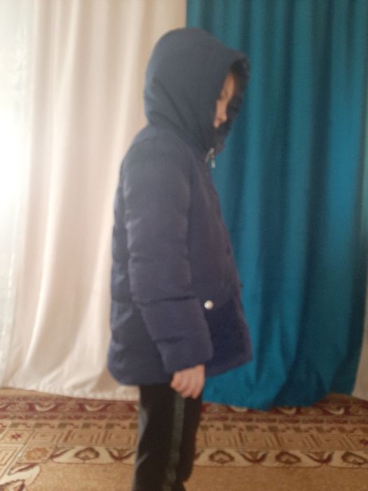 Продам куртка осеньи