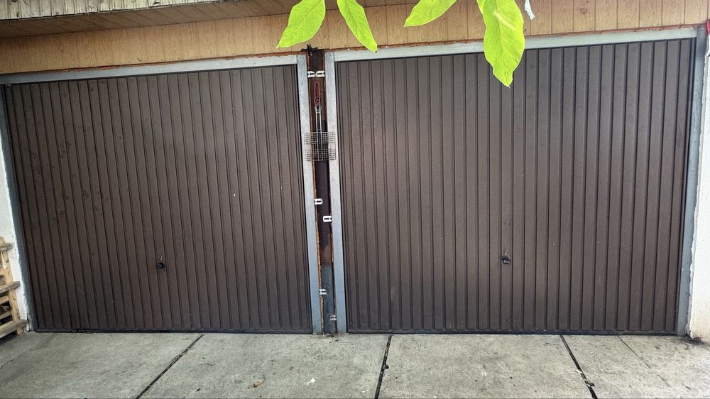 De vanzare porti garaj