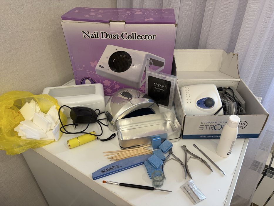 Продаю полный набор для маникюра