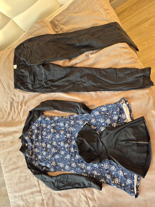 Отдам одежду разную