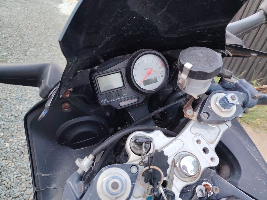 Piese Yamaha R6 2002