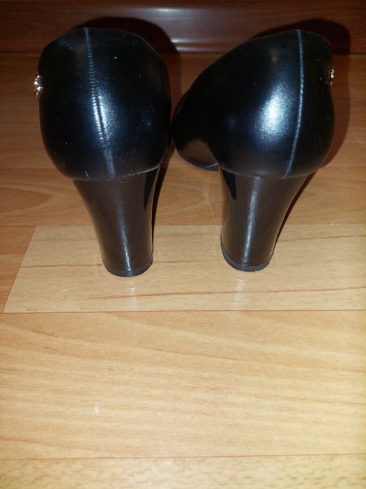 Туфли     черные