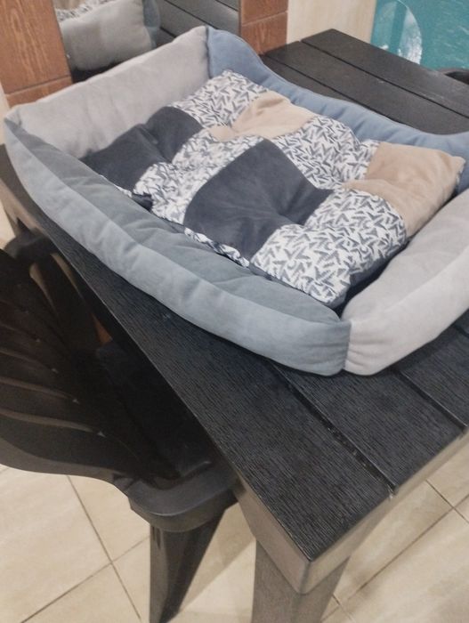 Продам лежанку для кошки или собаки