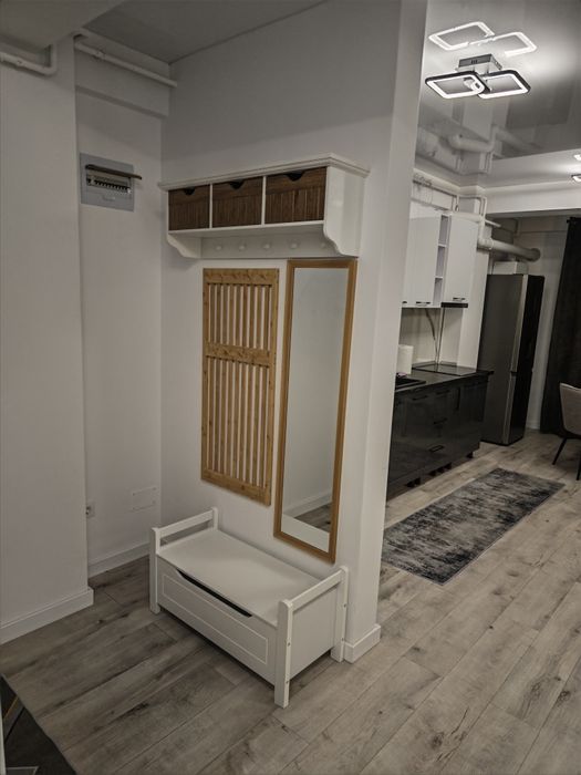 Ofer spre închiriere apartament 2 camere