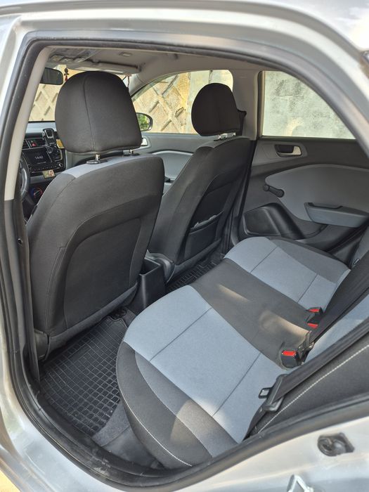 Hyundai i20 1.2 Benzină | 2018 | 122.000 km | Primul proprietar