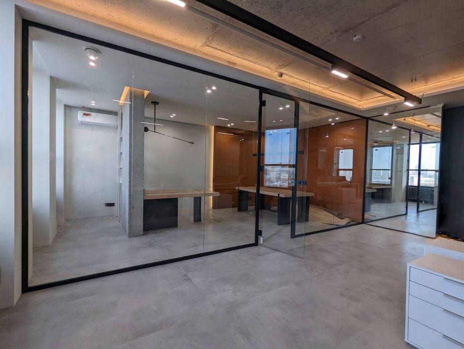 Калеонне стекло 10мм Душевая кабина