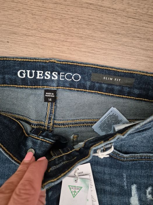 Дънки на Guess юноши