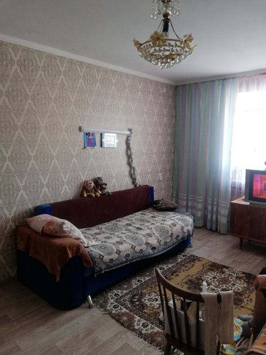 Продам  2 комн квартиру