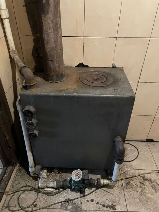 Продам котел отопления