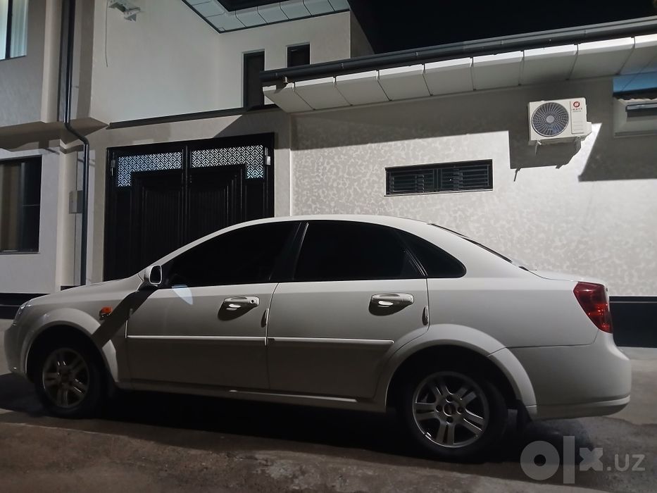 Продам ласетти оптра1.6 автомат. 2008 года