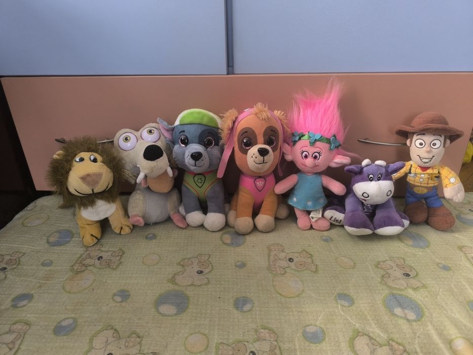 Плюшени играчки анимационни герои