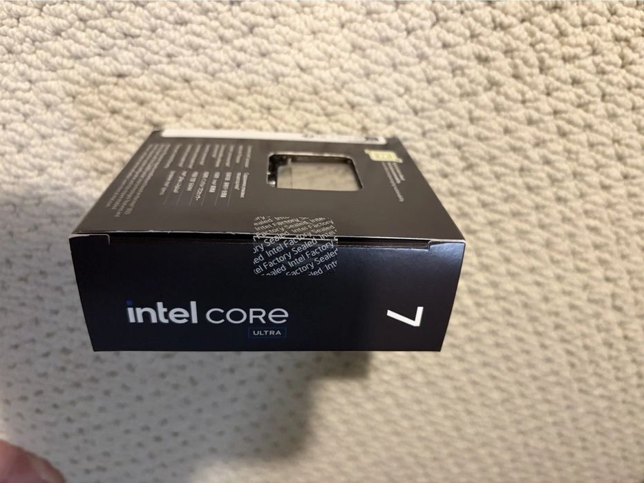 Intel Core Ultra 7 270k Plus