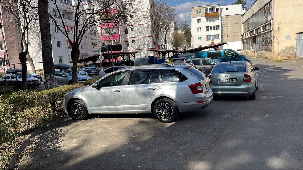 SKODA Octavia 2013 — imagine 4
