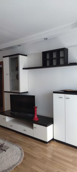 Apartament de închiriat