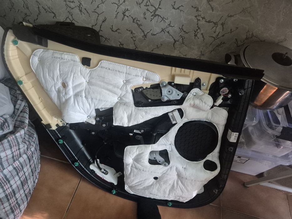 Моторчик ручки от хундай
