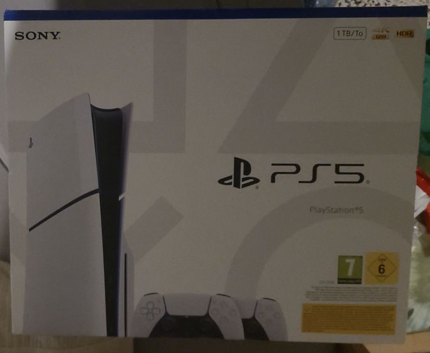 PlayStation 5 Disk Edition - 2x Controller