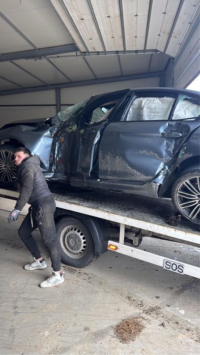 G30 2017 2.0 xdrive avariat