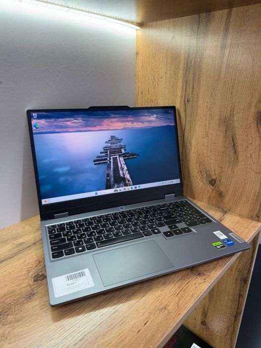 Ноутбук Lenovo LOQ Intel core i5-12