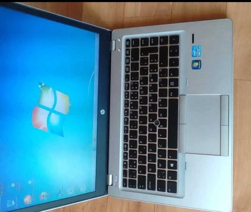 Hp folio 9470m laptop