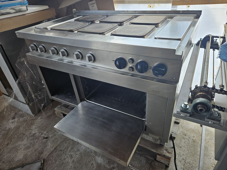 1.Електрическа фурна втора употреба със 6 броя котлона