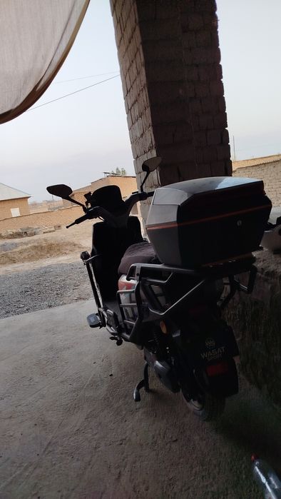 Skuter redlayn 0.3 katta razmer