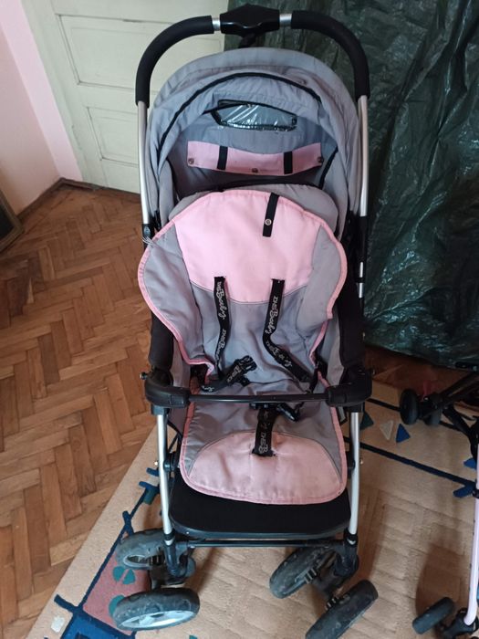 Vand 3 cărucioare copii