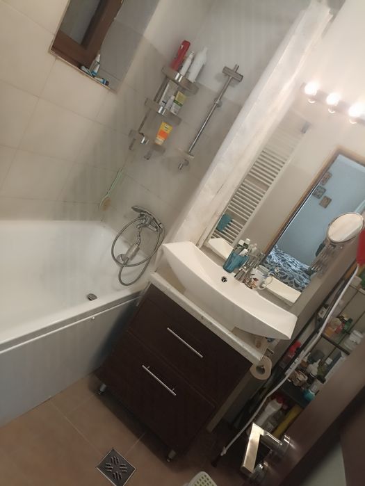 Prestam servicii de curatenie spălat și dezinfectat saltele