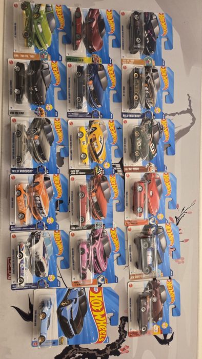 Хотвилс Hotwheels