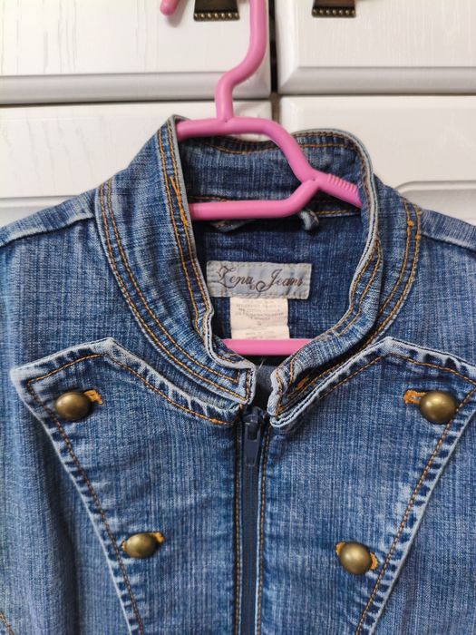 Geaca denim albastră