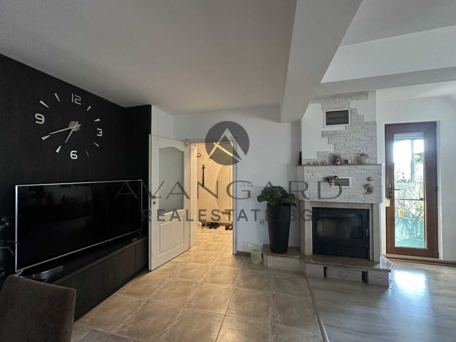 Продава се Мезонет в Пловдив, Център - 149 кв.м за 2819 €/кв.м - Снимка #2