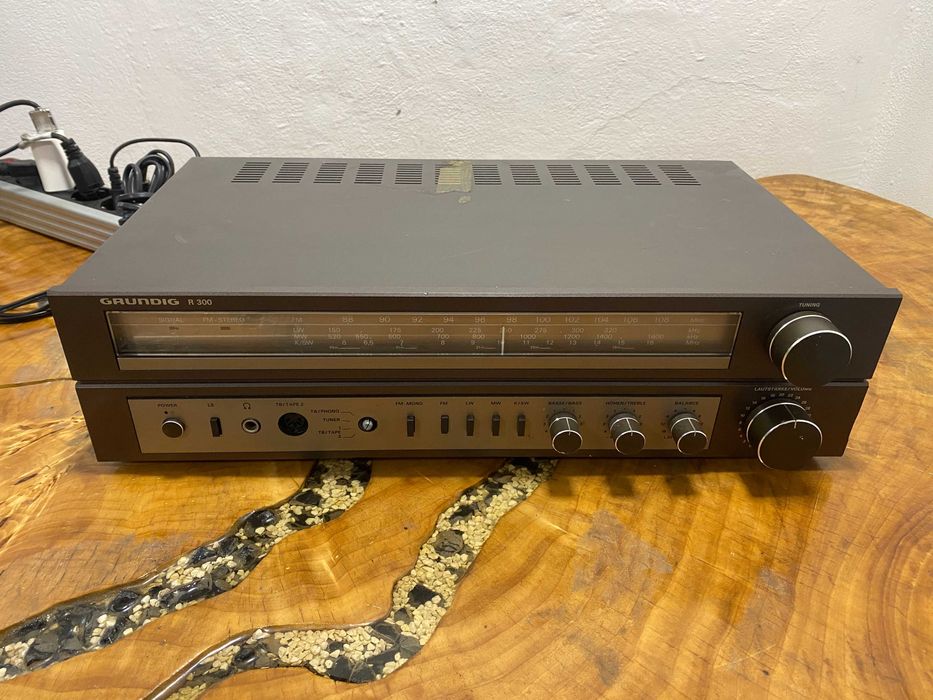 statie / amplificator grundig r300