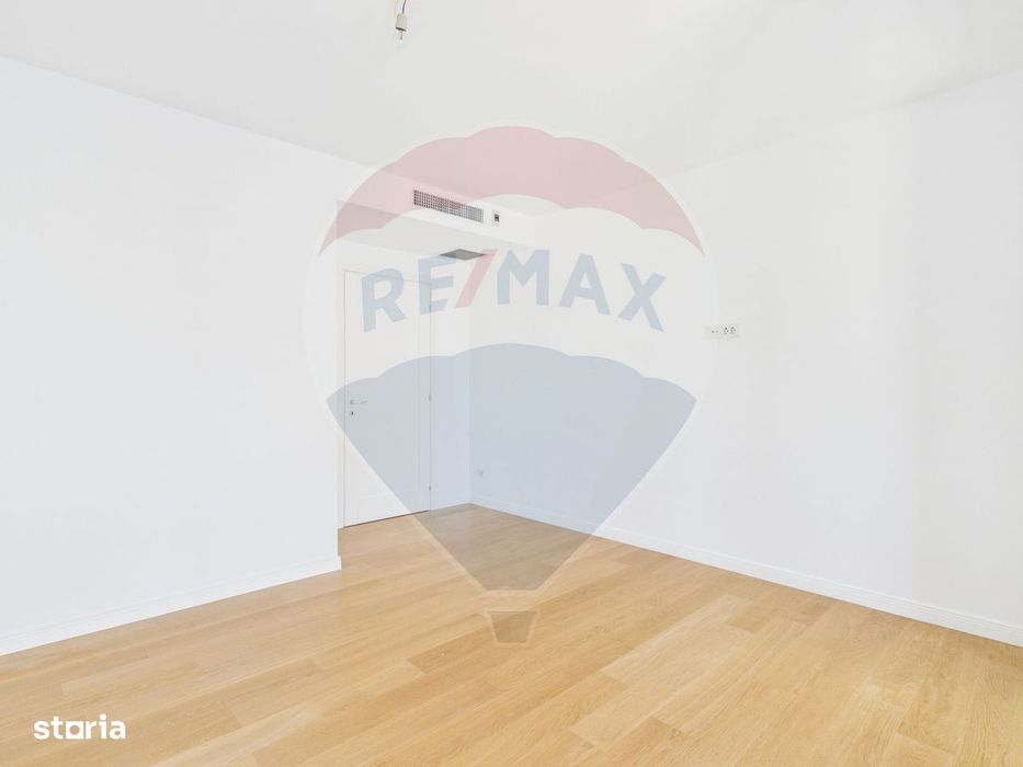 Apartament 4 camere + terasa 91 mp North Avenue
