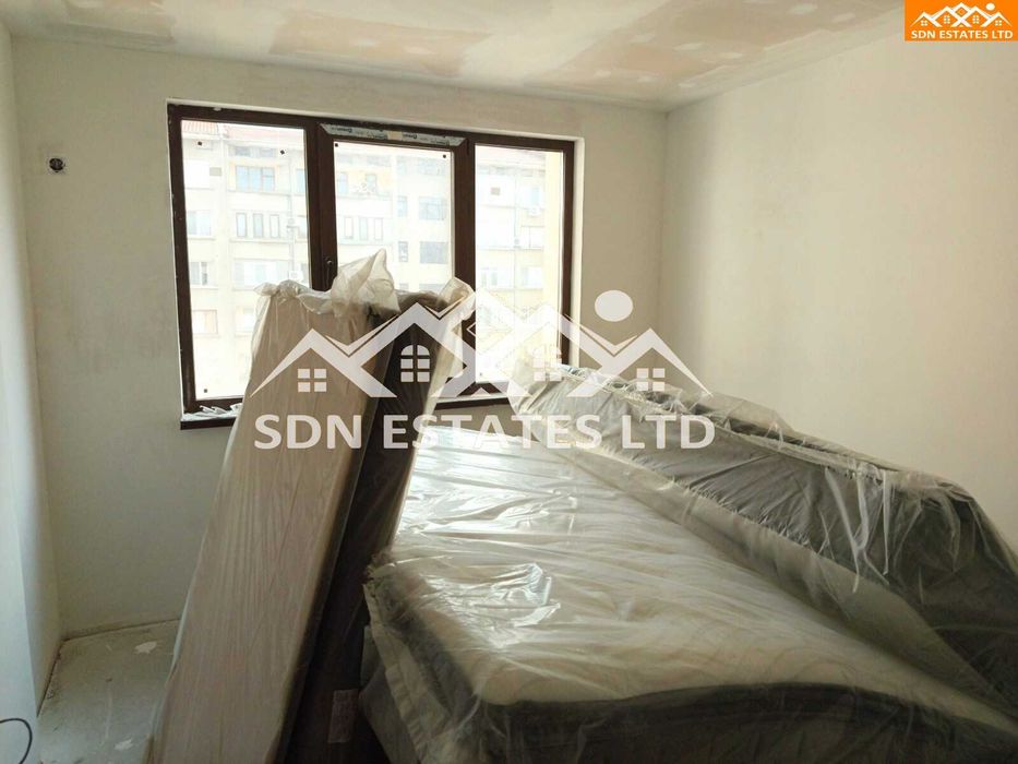 Продава се Тристаен апартамент в Казанлък - 94 кв.м за 2062 €/кв.м - Снимка #4