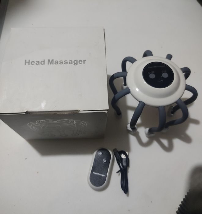 Массажёр для головы с пультом с музыкой