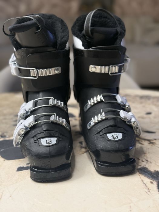 Детски ски обувки
