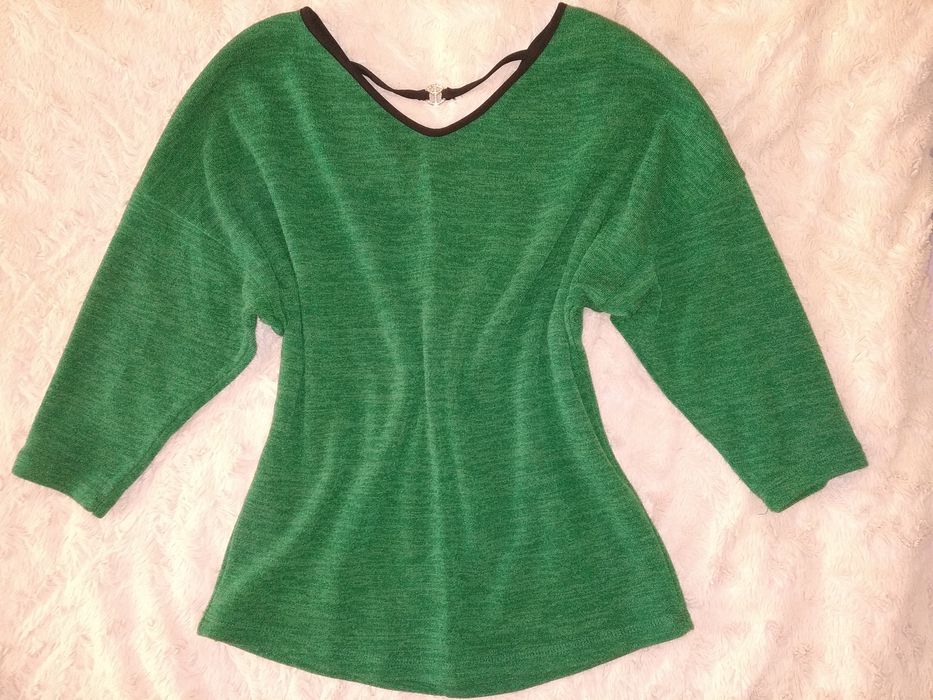 Женские кофточки. Разные.